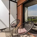 Nadmotlawie Estate - Riverside, Gym & Sauna By Downtown 4* Gdaňsk
