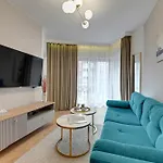 Aparthotel Nadmotlawie Estate - Riverside, Gym & Sauna By Downtown