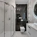 Nadmotlawie Estate - Riverside, Gym & Sauna By Downtown Apartahotel 4*