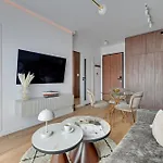 Nadmotlawie Estate - Riverside, Gym & Sauna By Downtown Appart hôtel