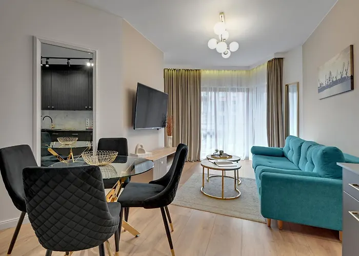 Nadmotlawie Estate - Riverside, Gym & Sauna By Downtown Ξενοδοχείο με διαμερίσματα